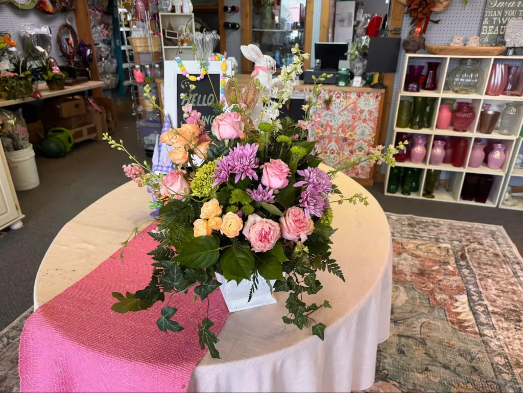 Spring flower vase arrangement featuring colorful seasonal blooms